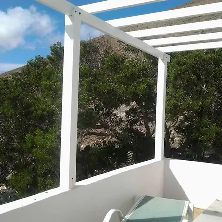 Sleeps 2 Pool Wifi ヴィラ